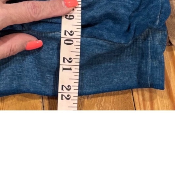 Disney Parks Walt Disney World Sweatshirt Mickey Mouse 1971 Blue Raglan‎ M - Picture 8 of 8